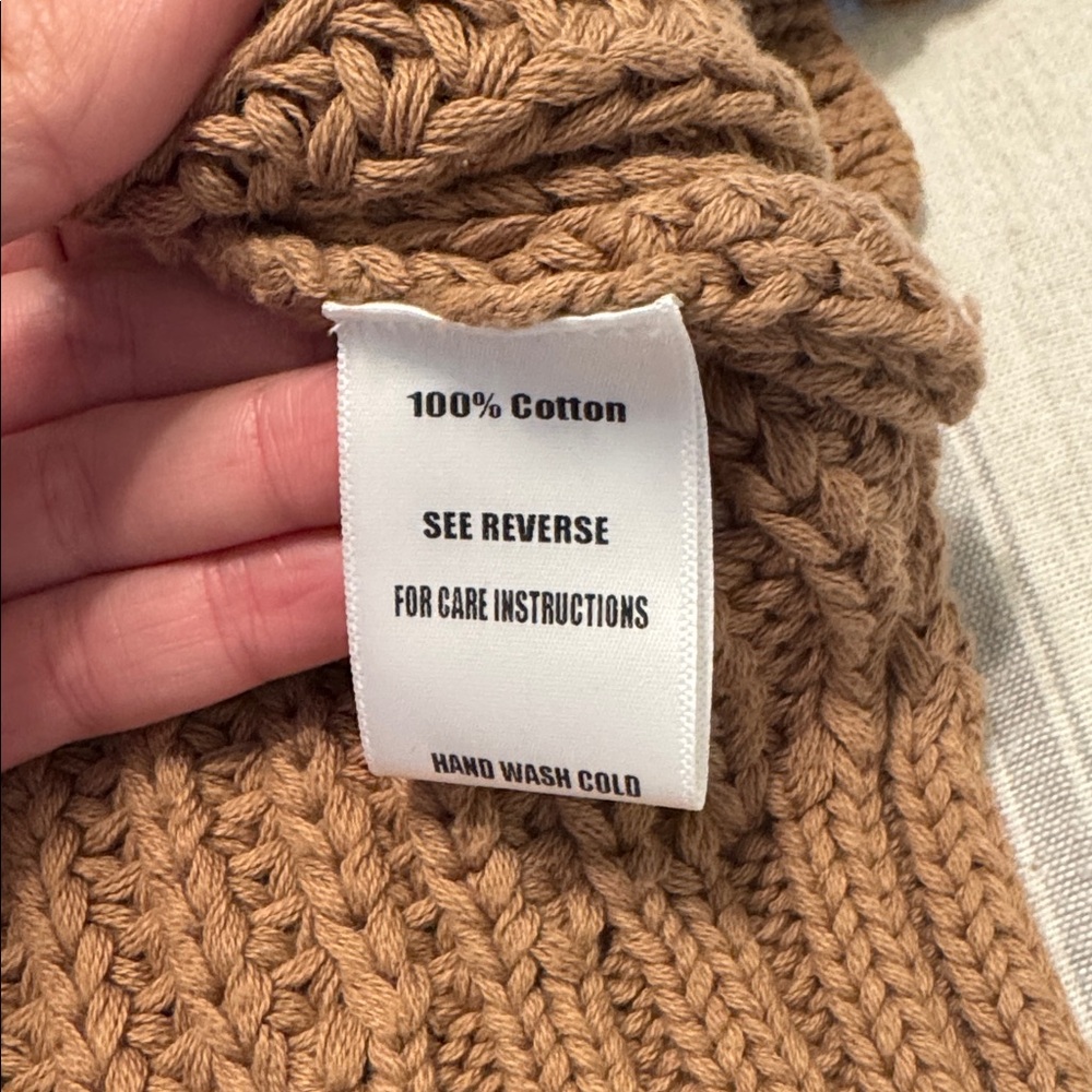 NWT Marea Sleeveless Chunky Knit Tank Top in Camel - Picture 7 of 8